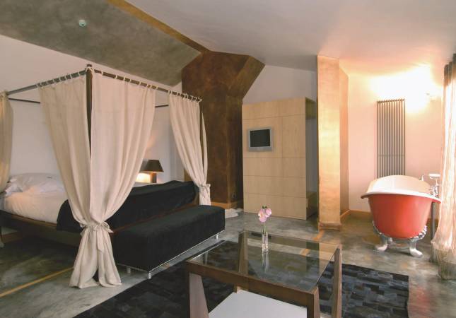 Relax y confort en Posada Real Casa del Abad. Disfruta  nuestra oferta en Palencia